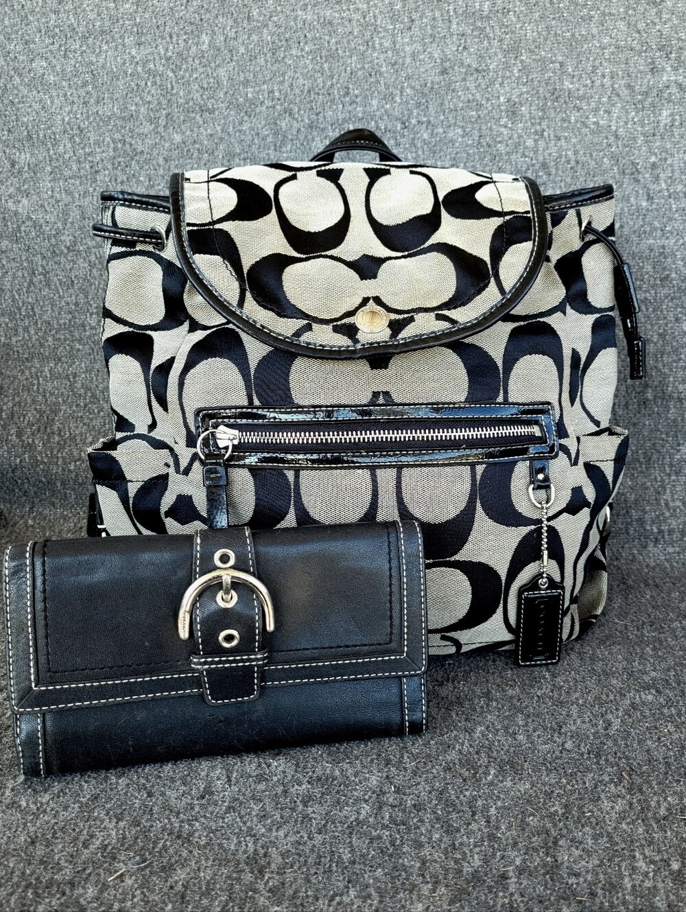 Y2K 2011 Coach Kyra Gray and Black Signature Backpack and Wallet Set
